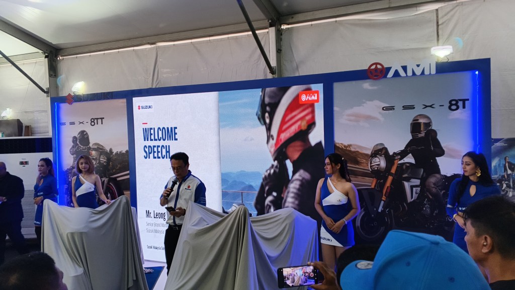 SUZUKI MALAYSIA PERKENAL MODEL TERBAHARU GSX-8T DAN GSX-8TT DI LITAR ANTARABANGSA&nbsp;SEPANG